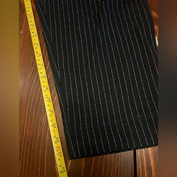 Anthropologie Striped Pleated Crop Trousers Sz 12 Black White Stripes Pockets - Picture 10 of 12